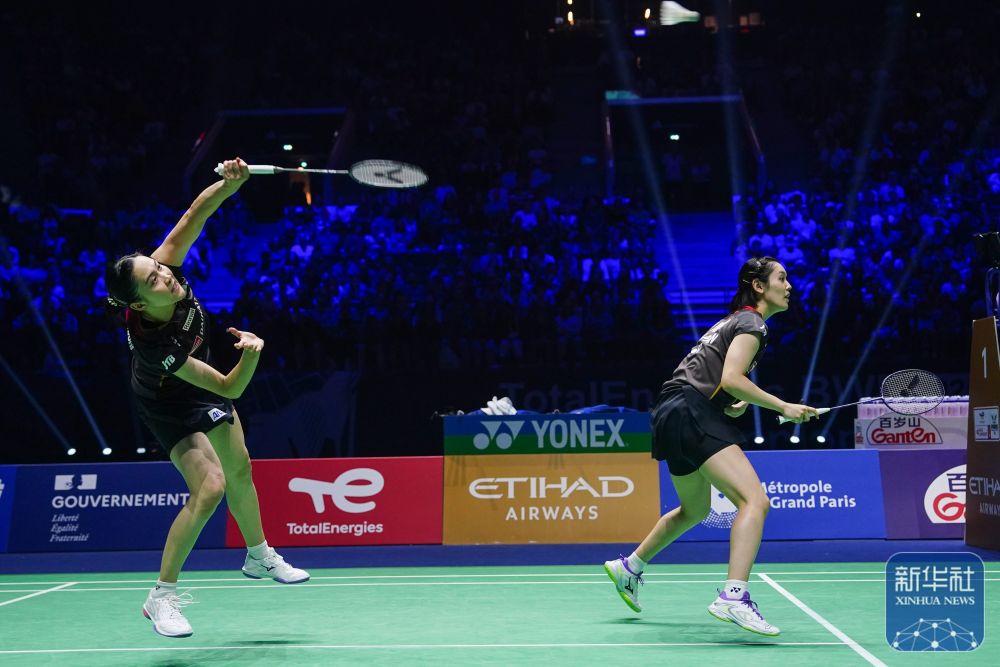 面对强硬的 面对强硬的