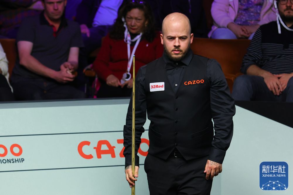 湖人持球端 湖人持球端