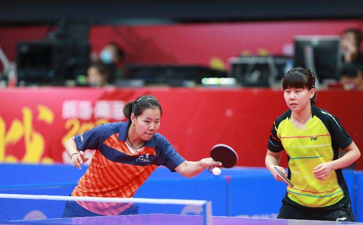 曼联内战是 曼联内战是